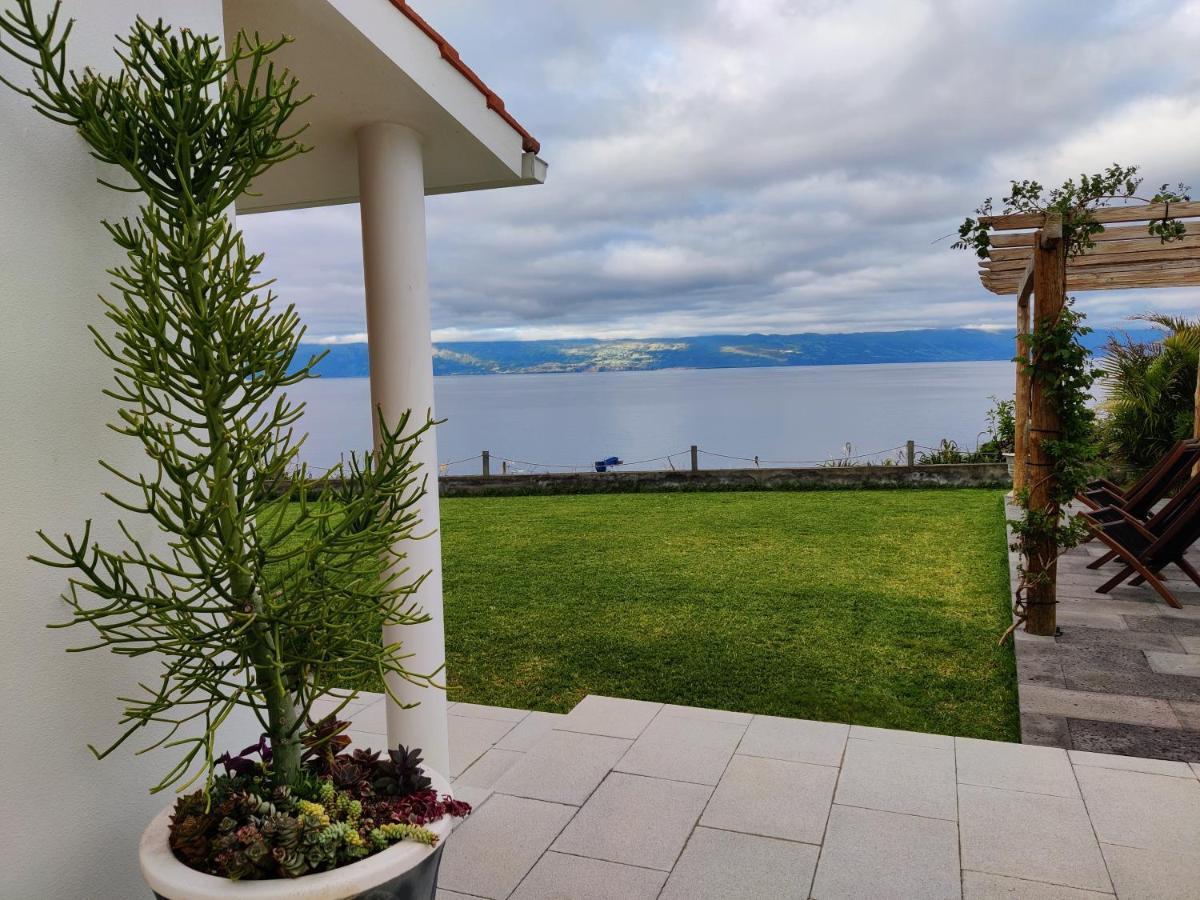 Casa D'Avo Guesthouse And Apartment Urzelina Εξωτερικό φωτογραφία