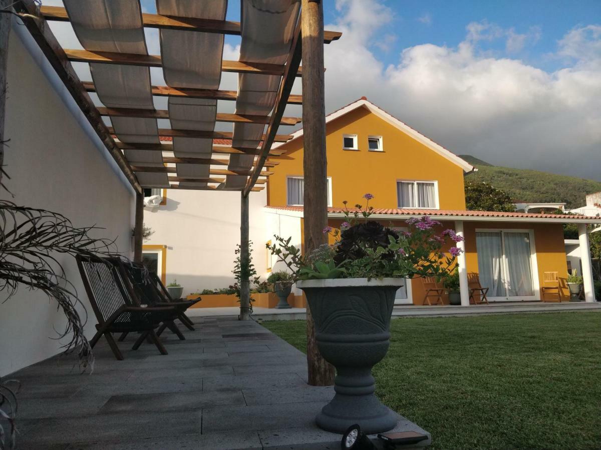 Casa D'Avo Guesthouse And Apartment Urzelina Εξωτερικό φωτογραφία