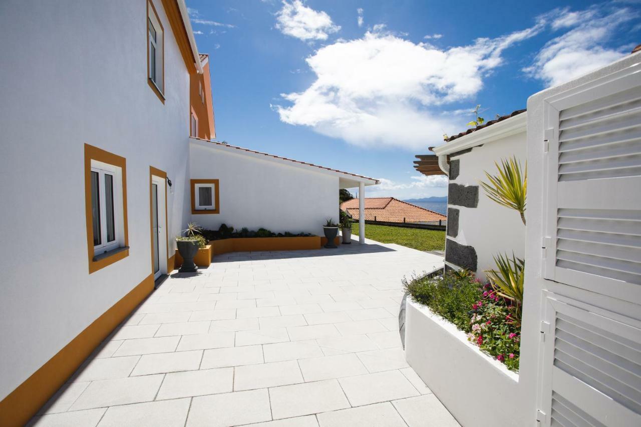 Casa D'Avo Guesthouse And Apartment Urzelina Εξωτερικό φωτογραφία